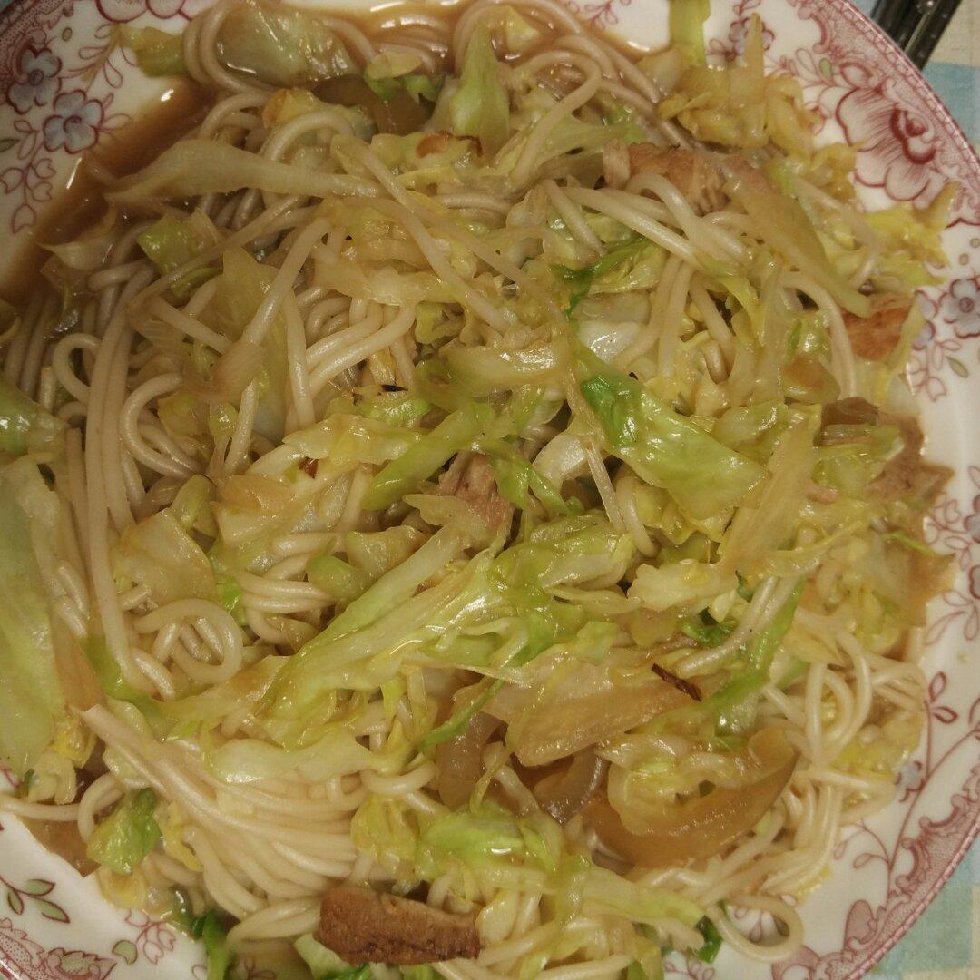 圆白菜炒粉条