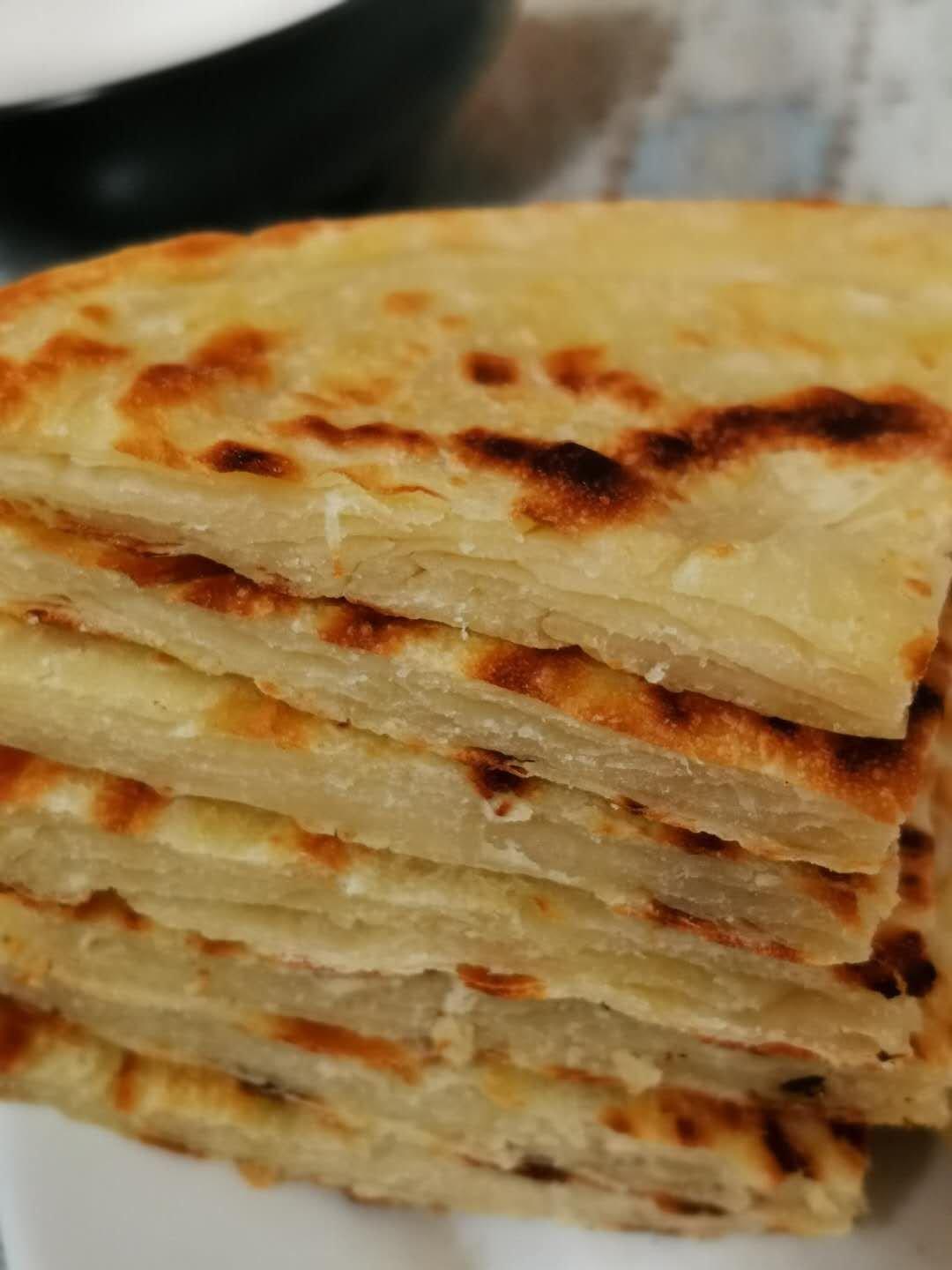 鸡蛋葱油饼                  （更新饼坯保存方法）