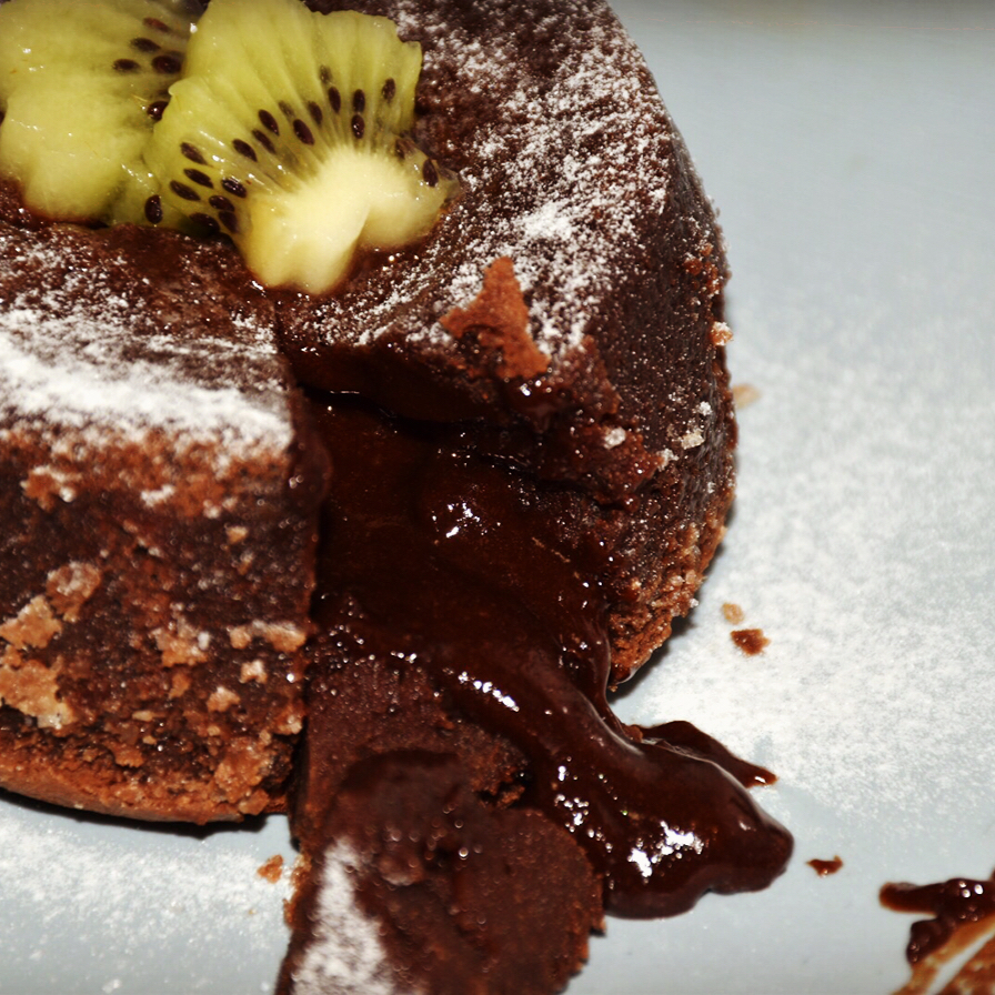 【巧克力熔岩蛋糕 chocolate molten lava cake图片】cccccccccc笨笨_