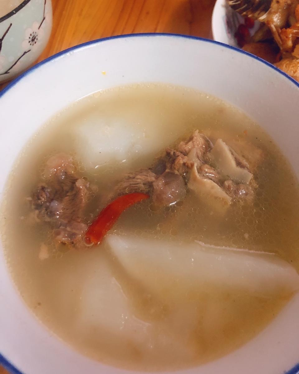 牛肉萝卜汤