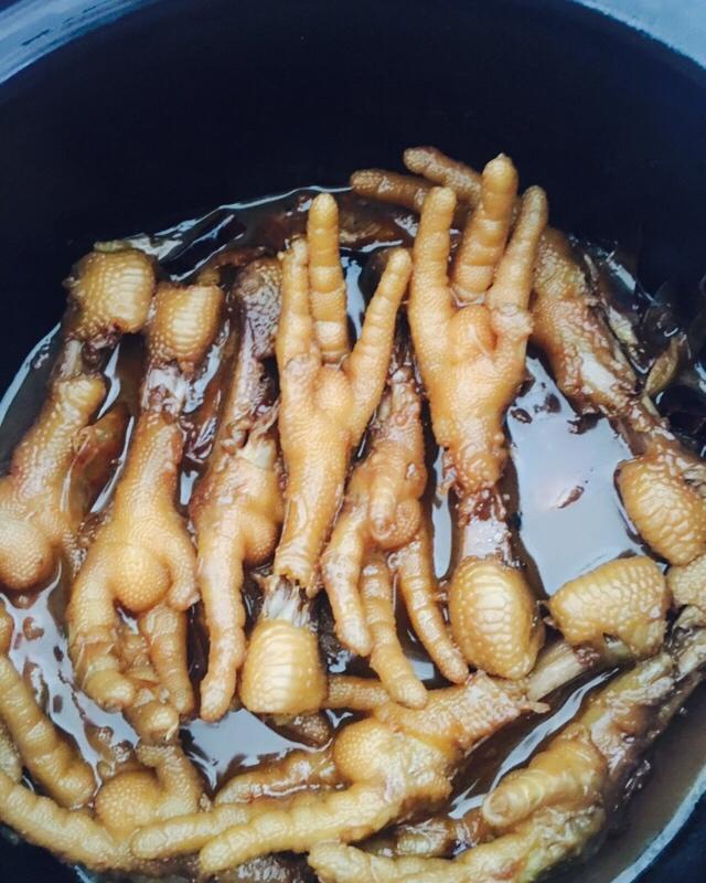 “销魂”卤鸡爪