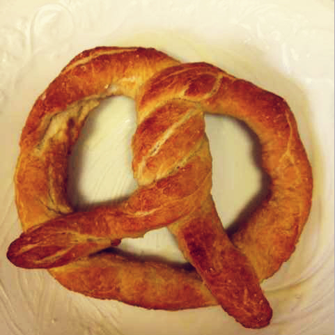 椒盐圈饼 Brezel / Pretzel 布雷结