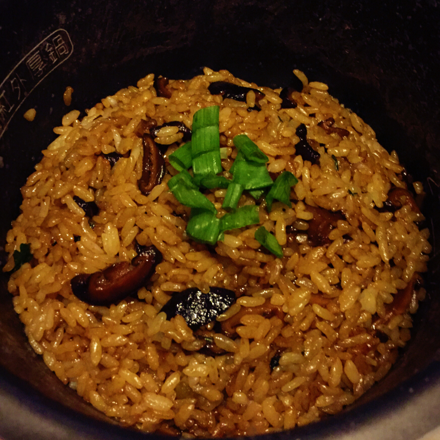 【香菇油饭】