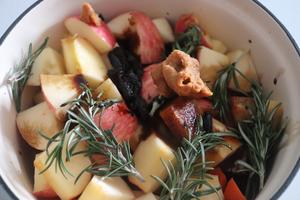 意大利黑葡萄醋味噌烤苹果牛肉的做法 步骤9