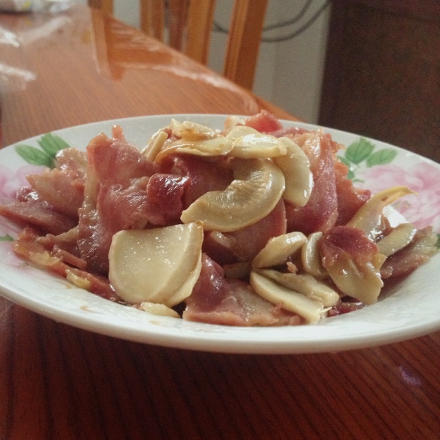 培根香煎蘑菇