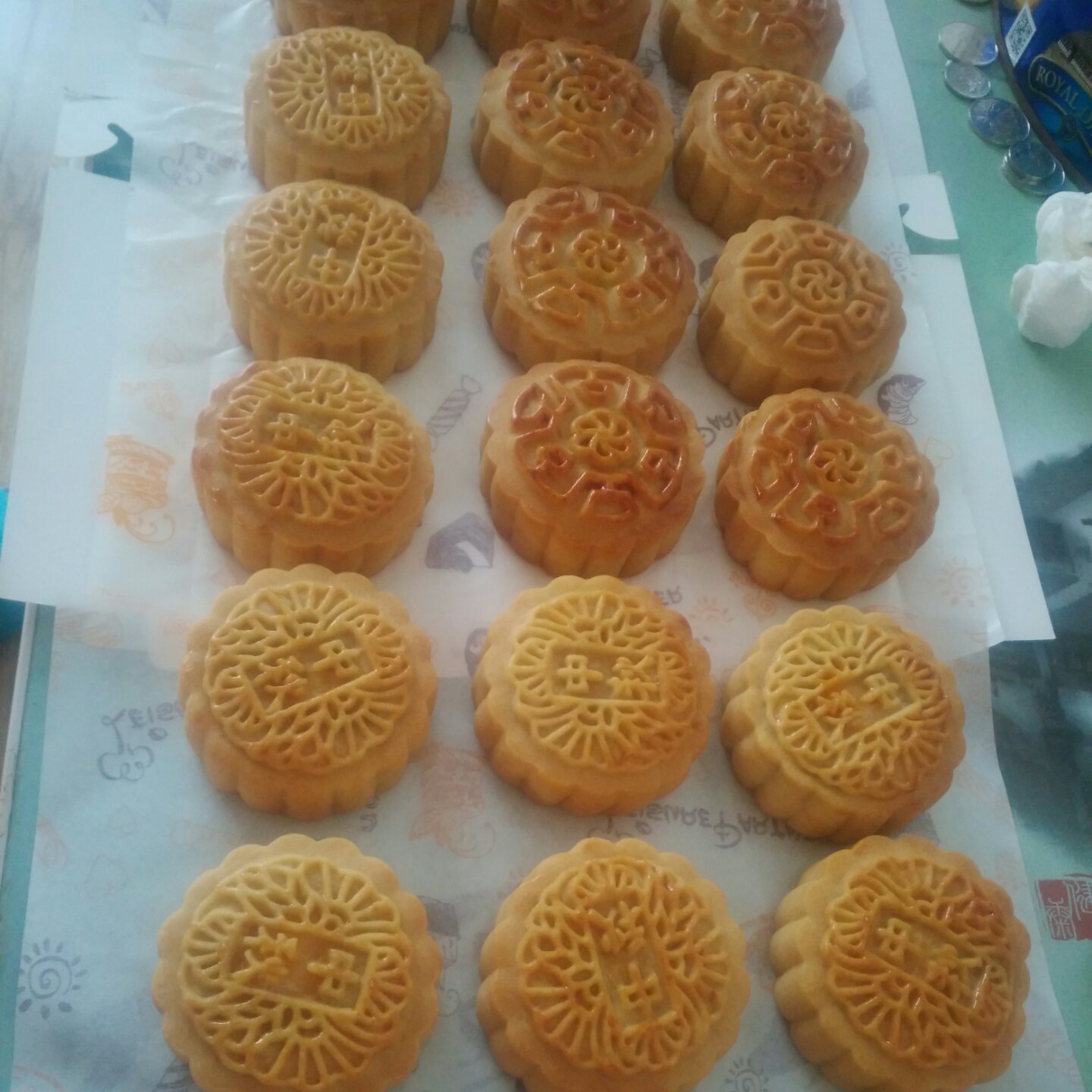 广式月饼—蛋黄莲蓉月饼