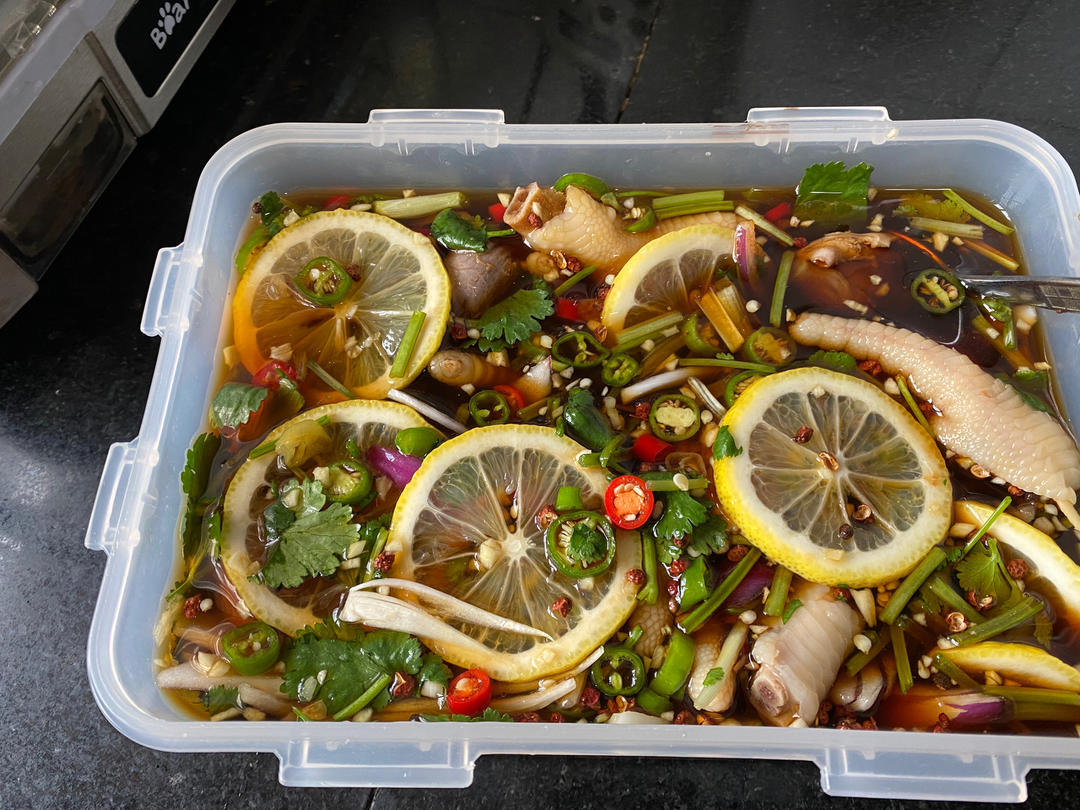 【柠檬酸辣鸡爪】自制超级无敌美味的网红鸡爪