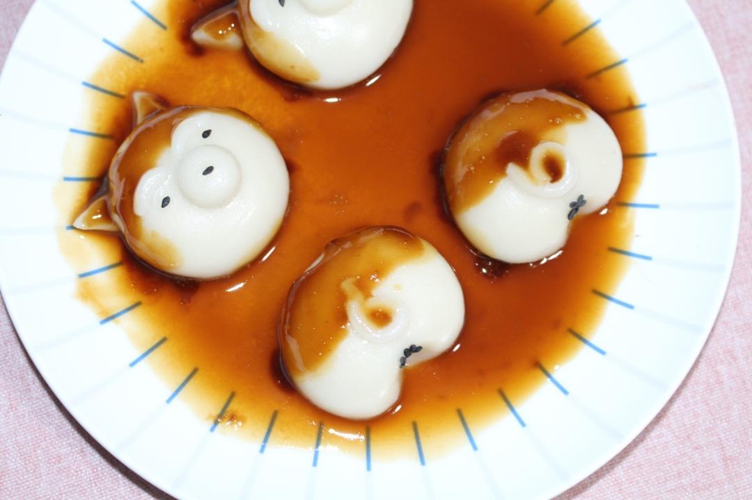 拥有小翘臀的柴犬糯米团子