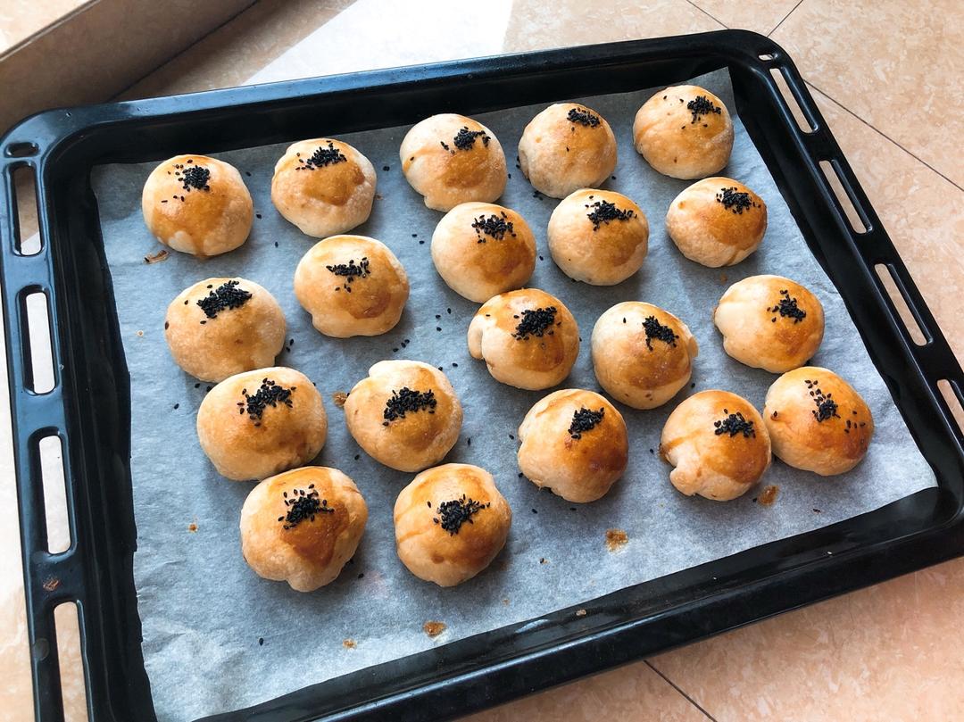 ㊙️网红麻薯肉松蛋黄酥🔥，好吃到爆‼️