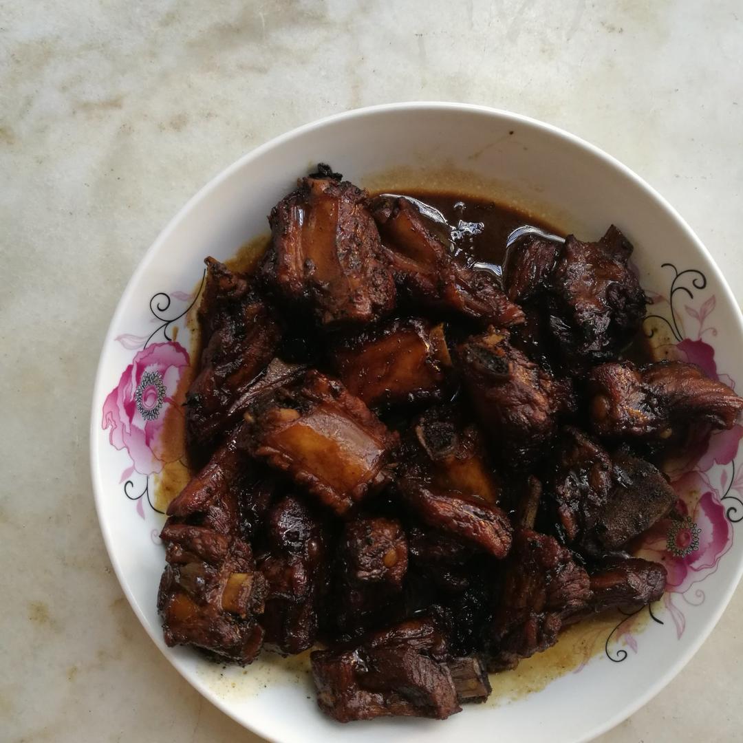 红烧排骨