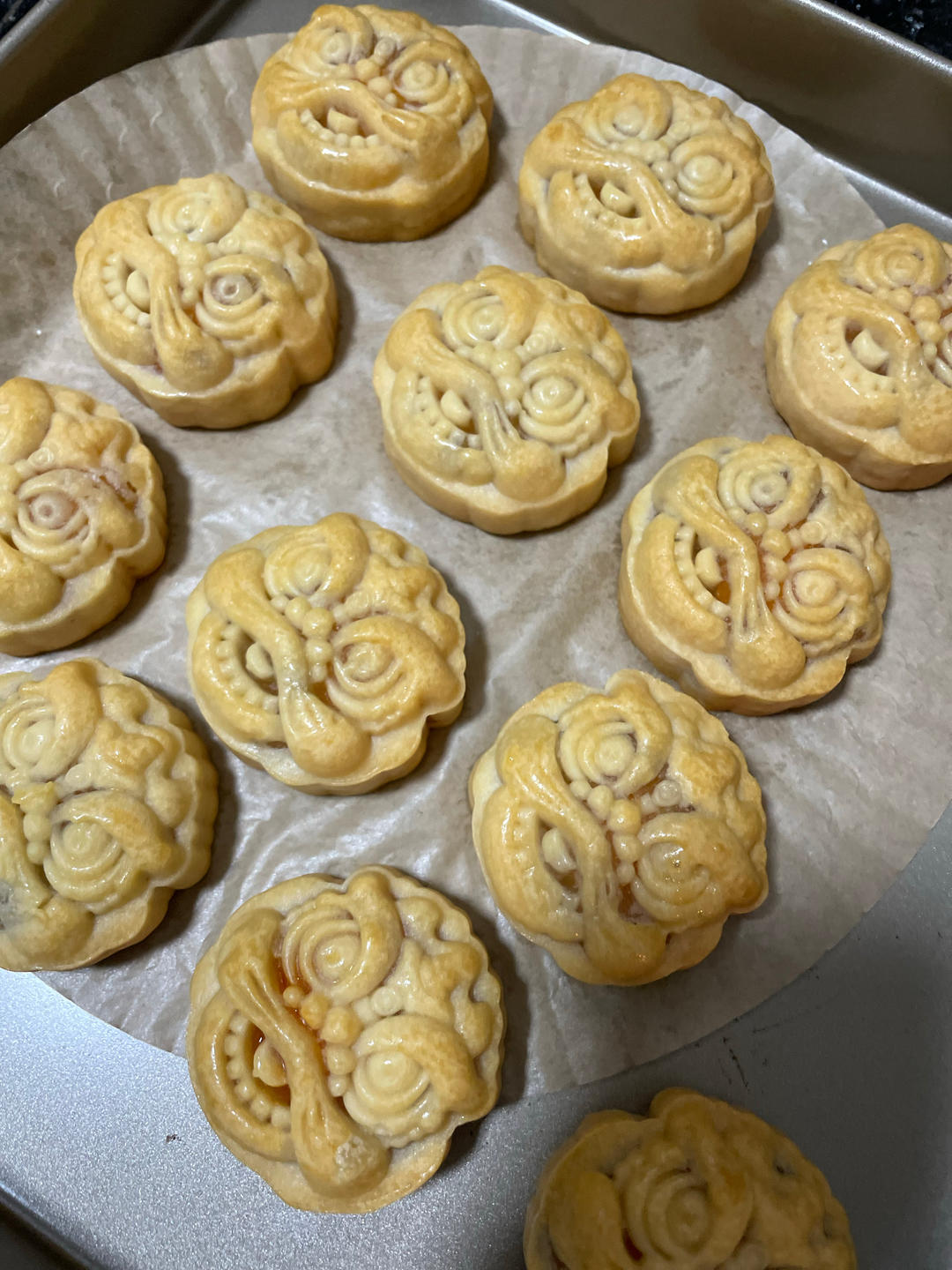 广式月饼—蛋黄莲蓉月饼