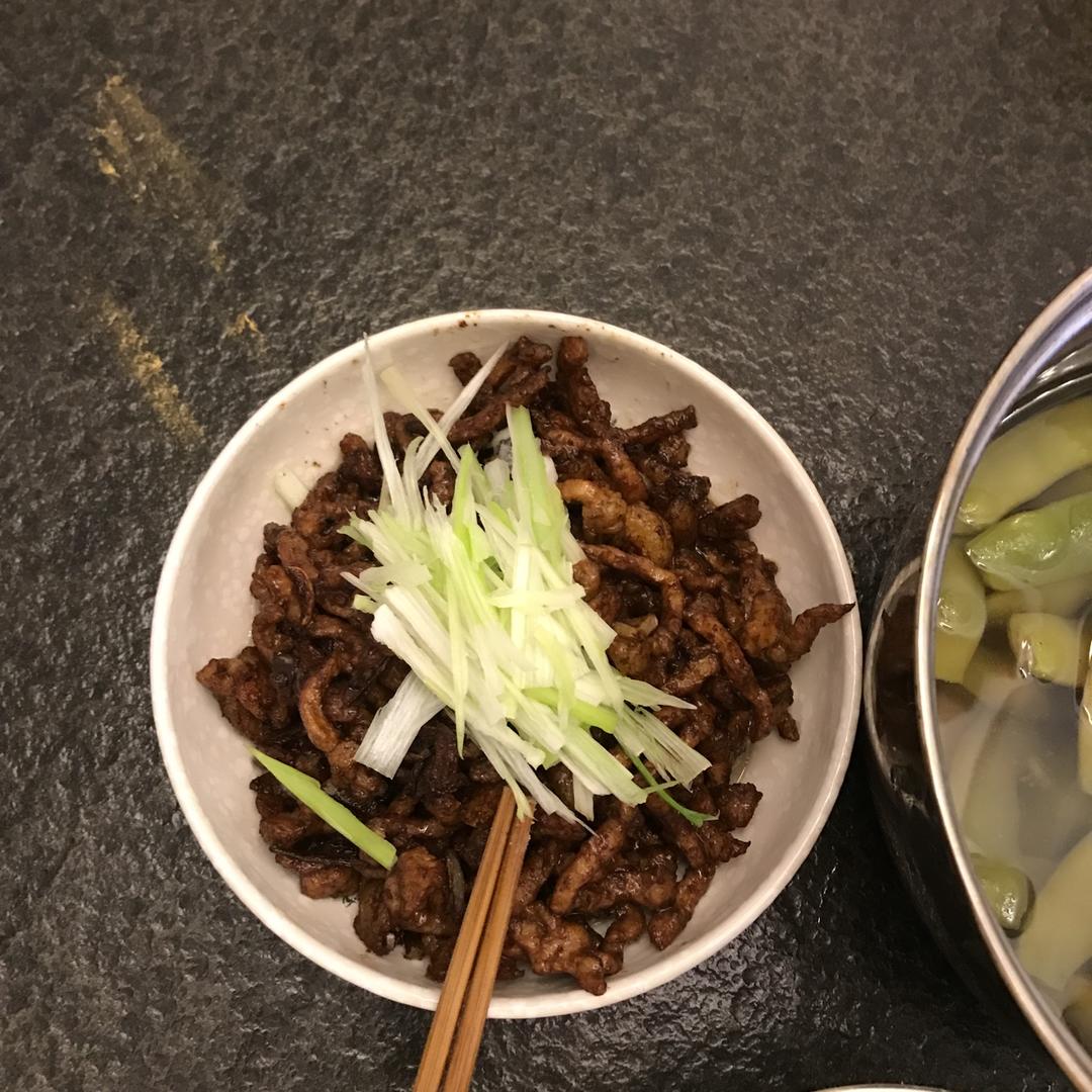 京酱肉丝