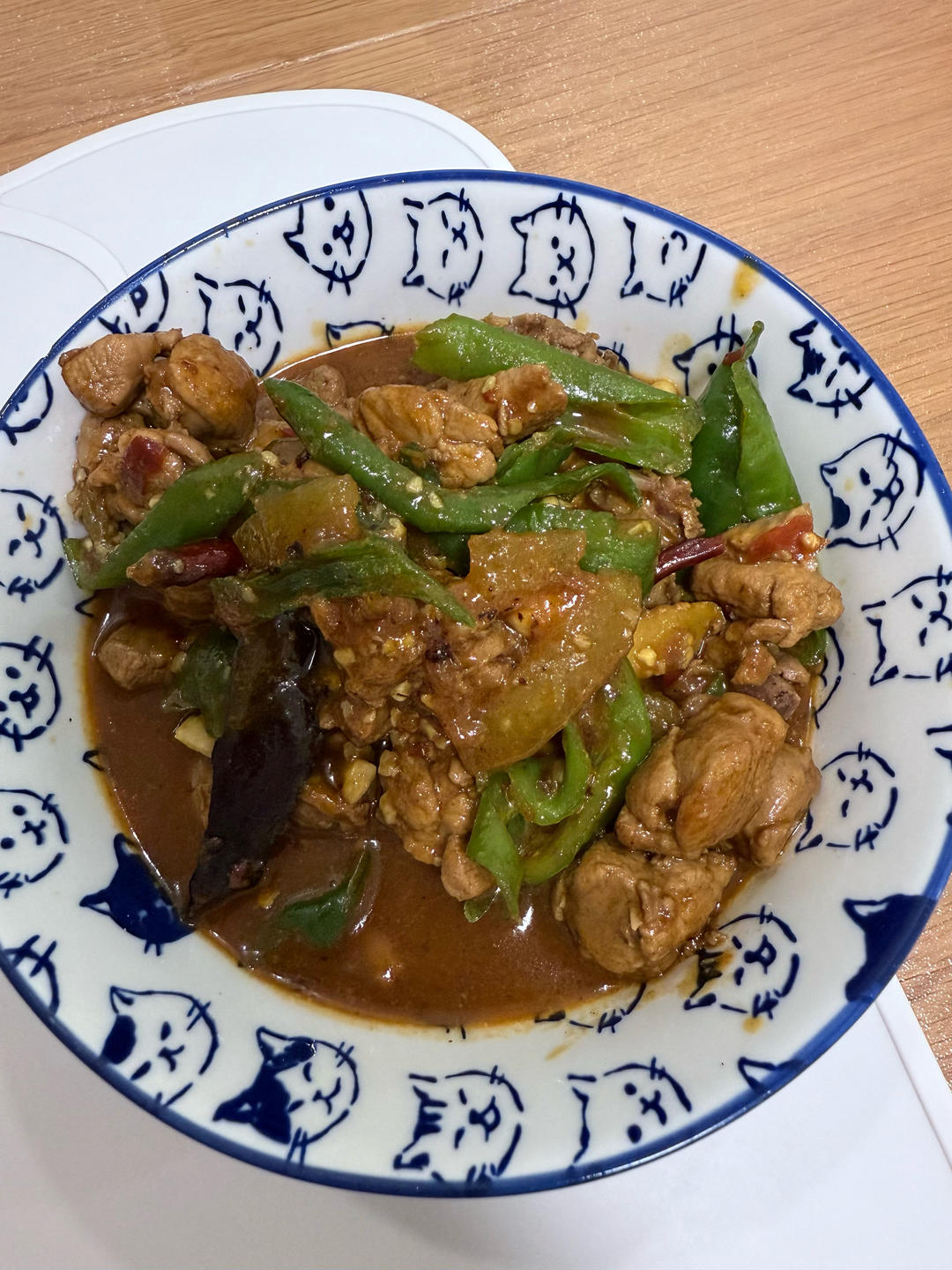 传统正宗的啤酒鸭配方和做法，鲜嫩香浓，只需炒千万不要焯水