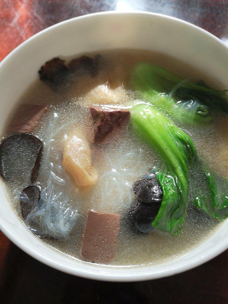 鸭血粉丝汤（简易版）