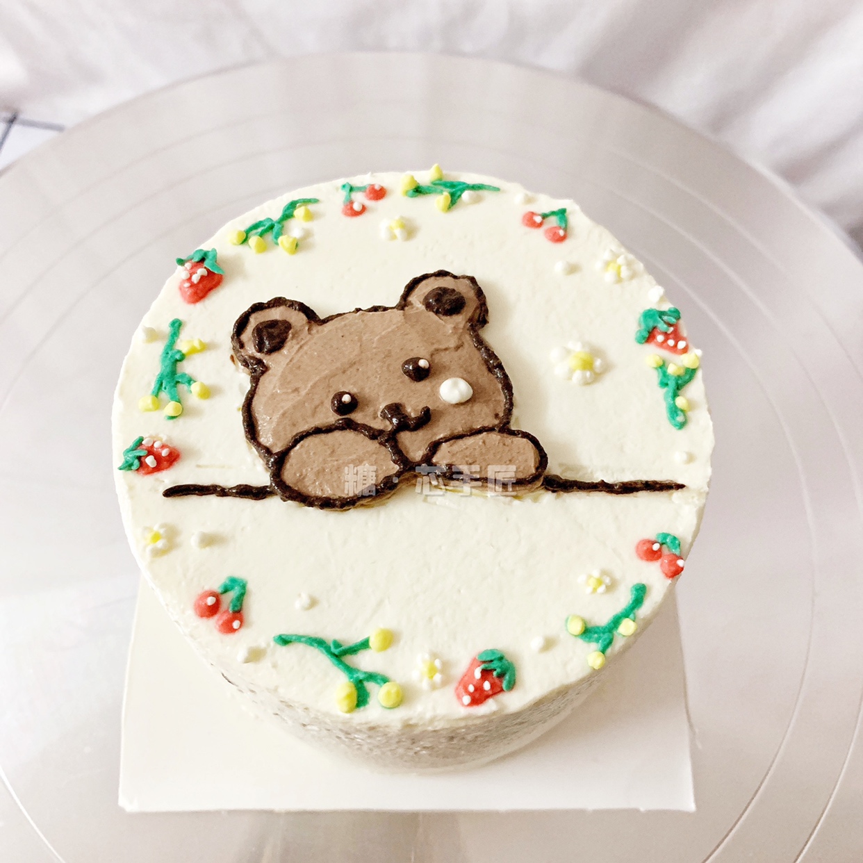 韩式简约奶油霜手绘蛋糕