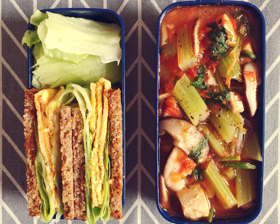 【减脂餐】黑麦三明治+蔬菜汤