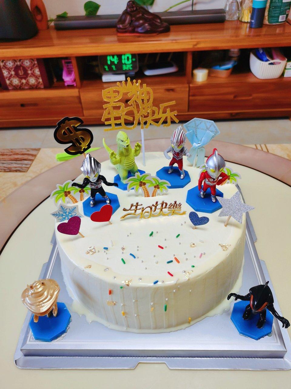 奥特曼生日蛋糕