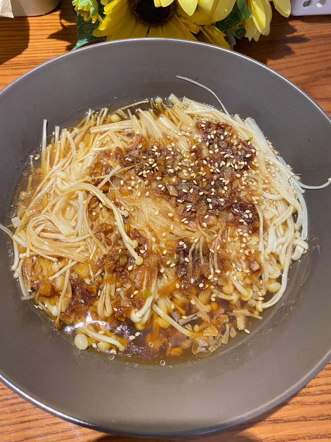 超级下饭的蒜蓉金针菇！好吃到爆