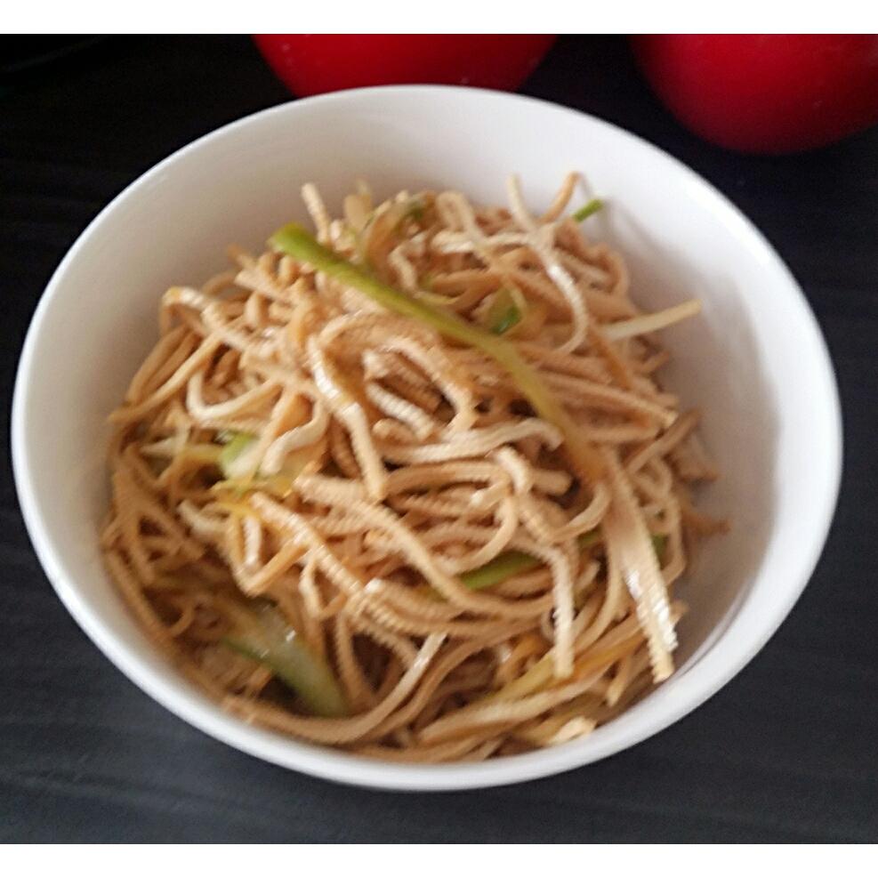 炝拌豆腐丝