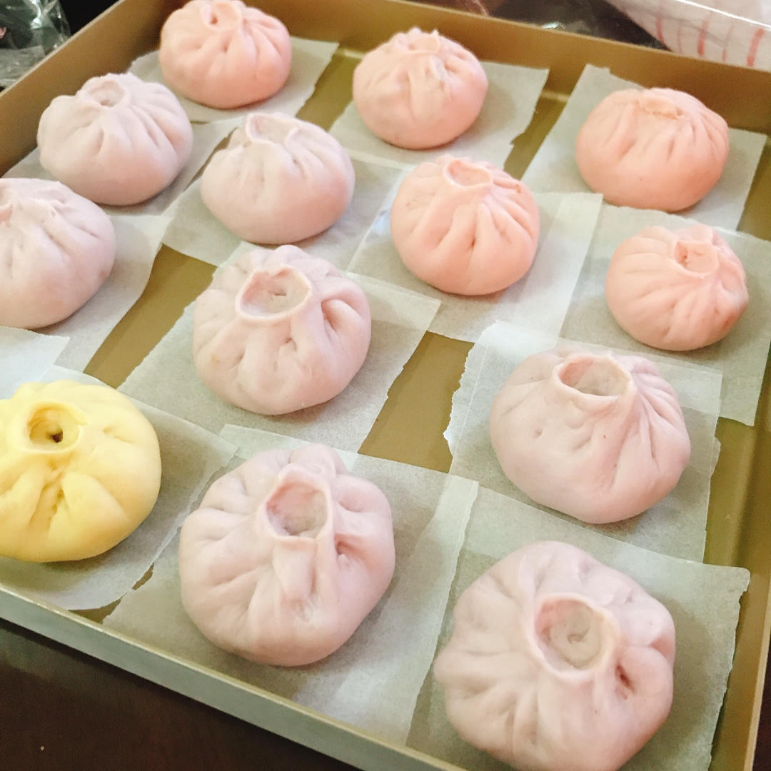 洋葱酱肉丁包子