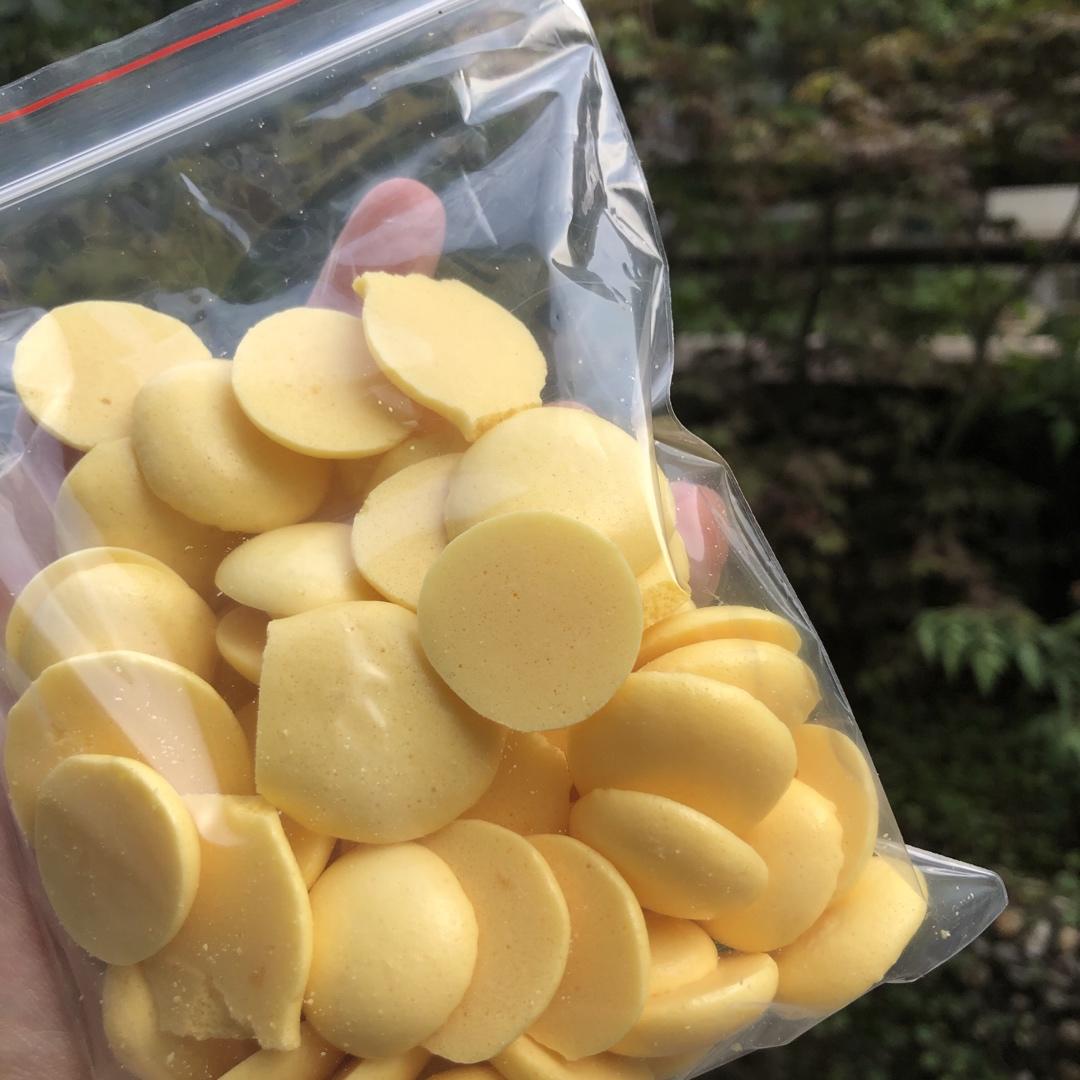 入口即化的无添加蛋黄溶豆