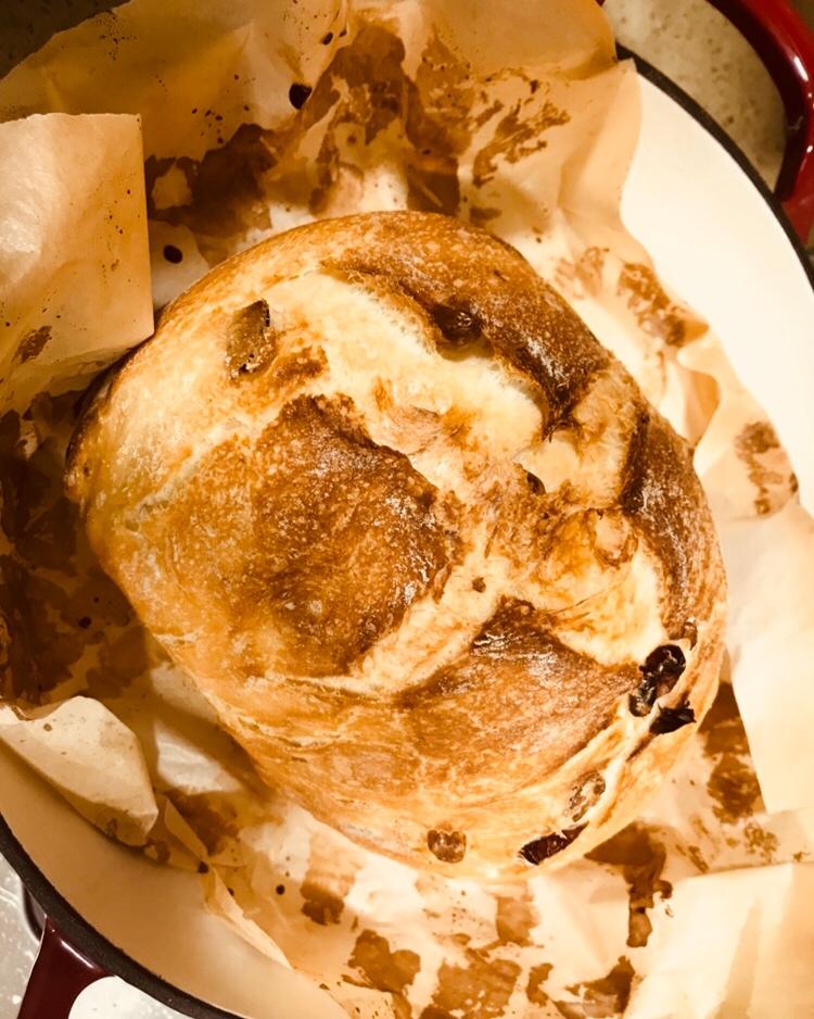 脆皮干果欧包（乡村硬欧）~铸铁锅和烘焙石板两种版本