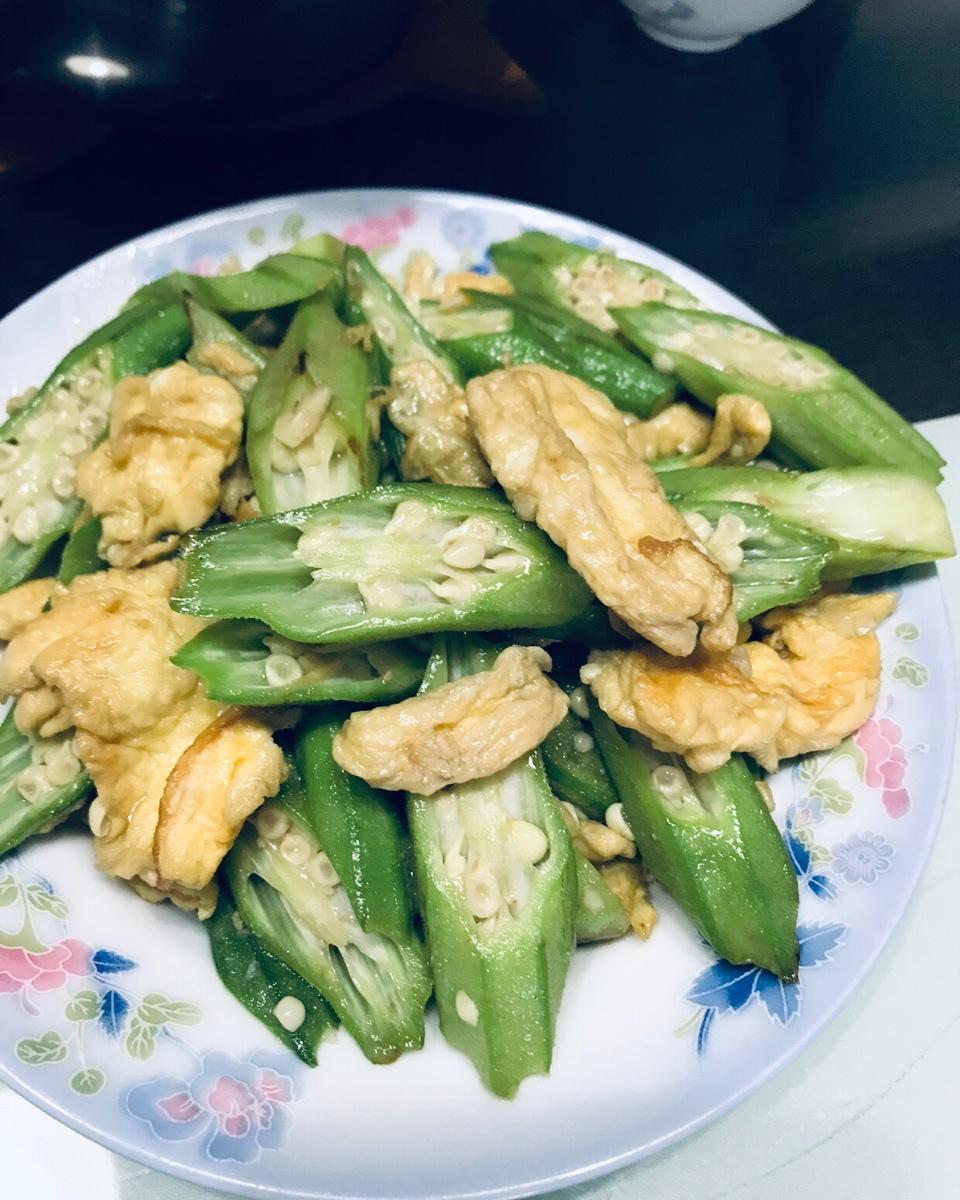 秋葵炒鸡蛋