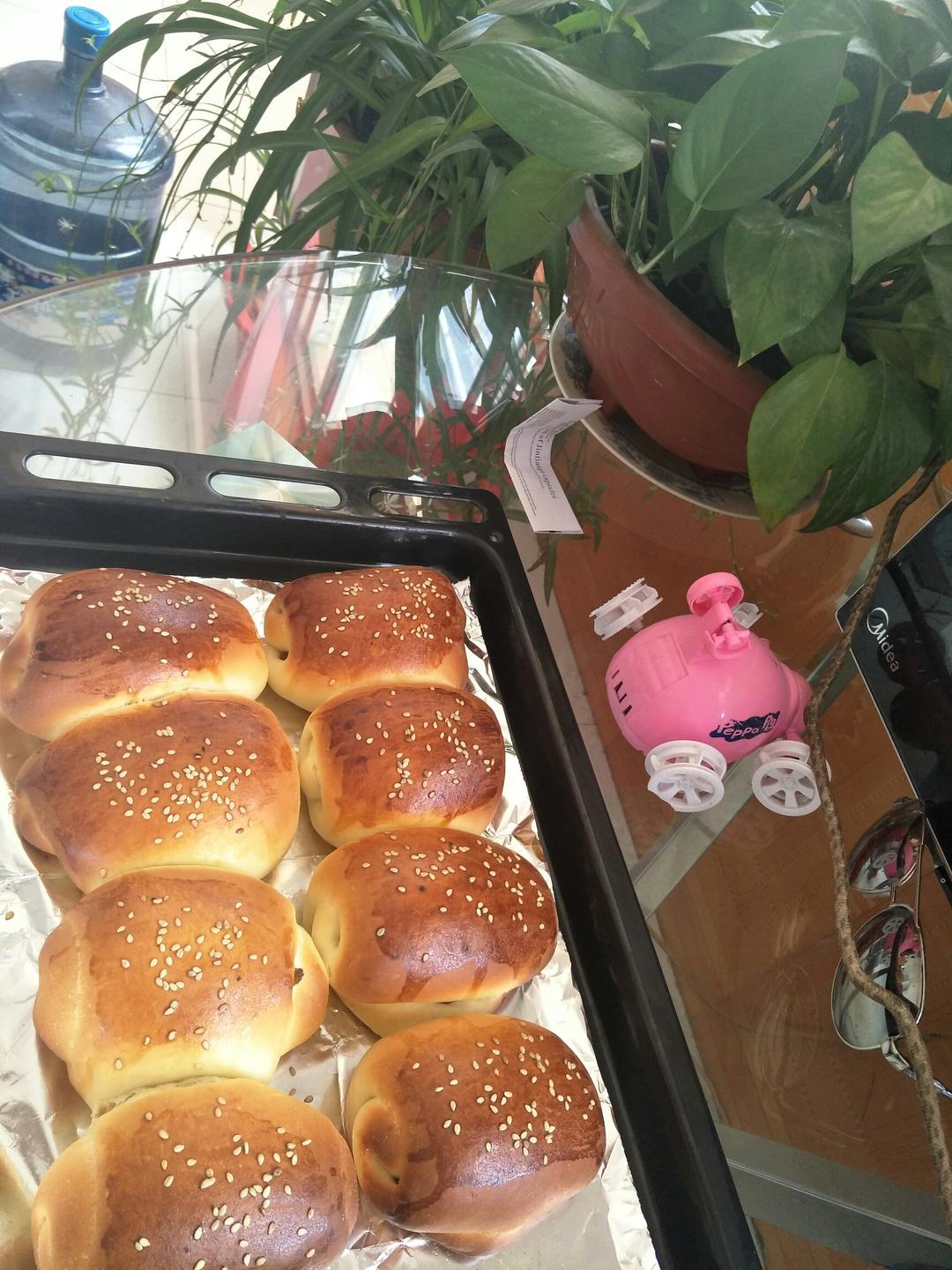 基础早餐面包