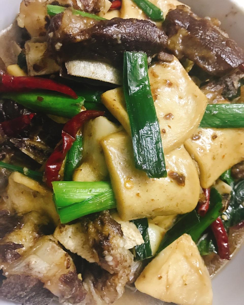 吮指干锅牛排骨（超级无敌好吃）