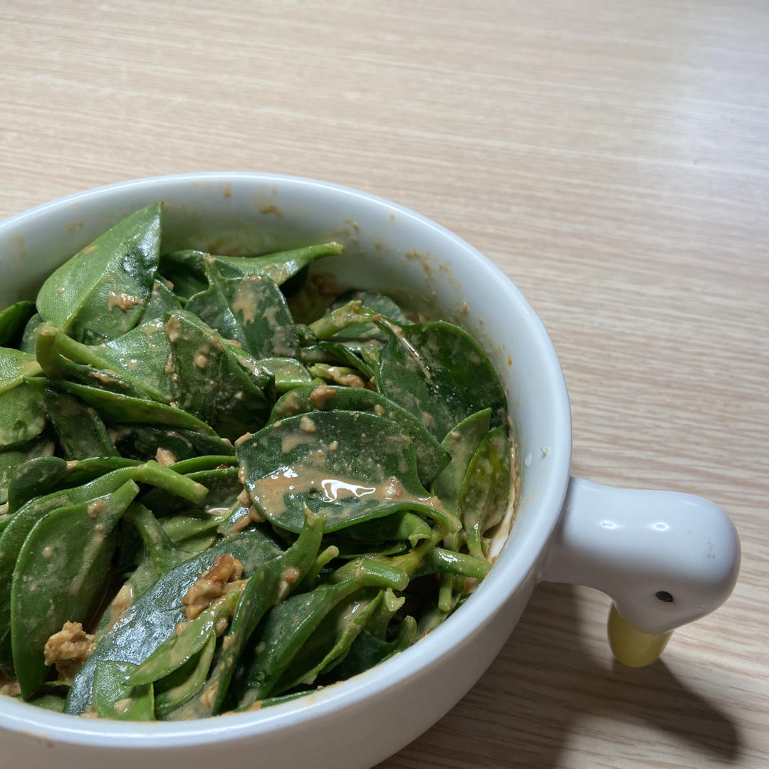 芝麻酱拌穿心莲