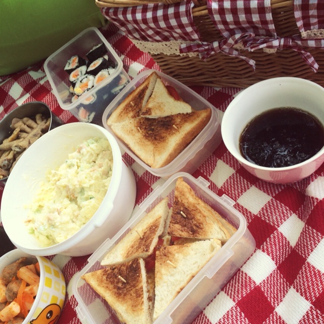 只要有野餐的气氛足够> <