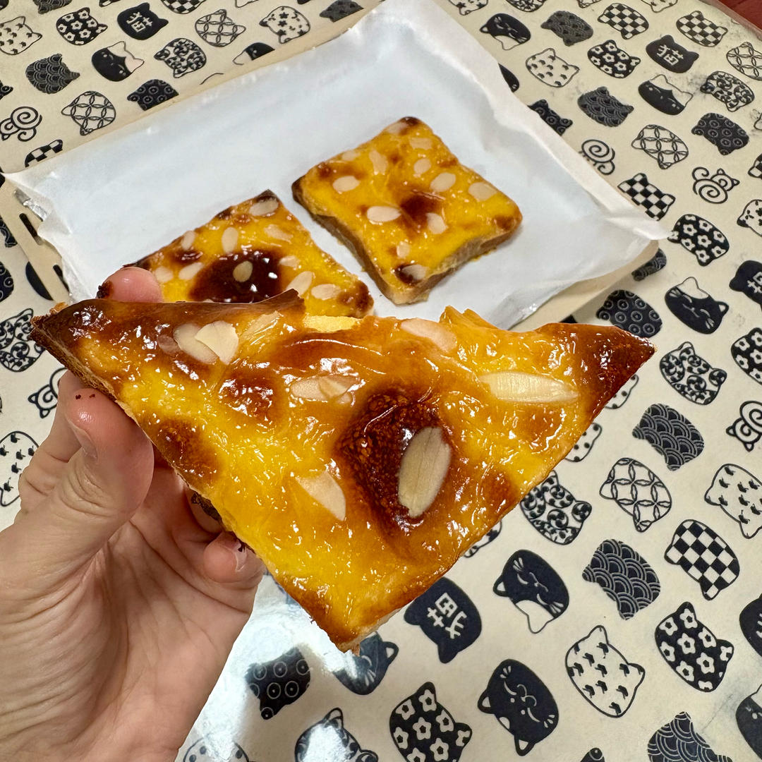 零失败快手岩烧乳酪(熔岩吐司)十分钟网红早餐，好吃哭
