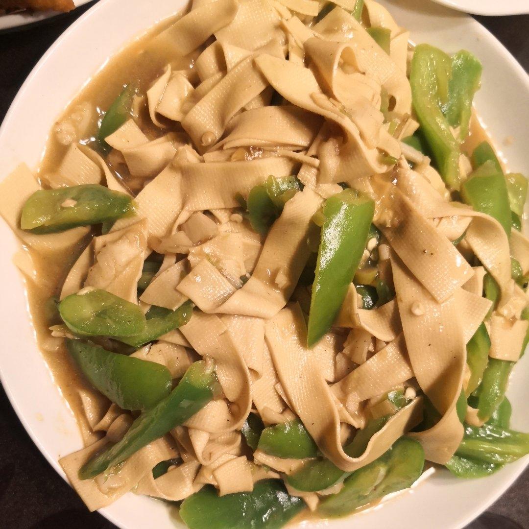 尖椒干豆腐