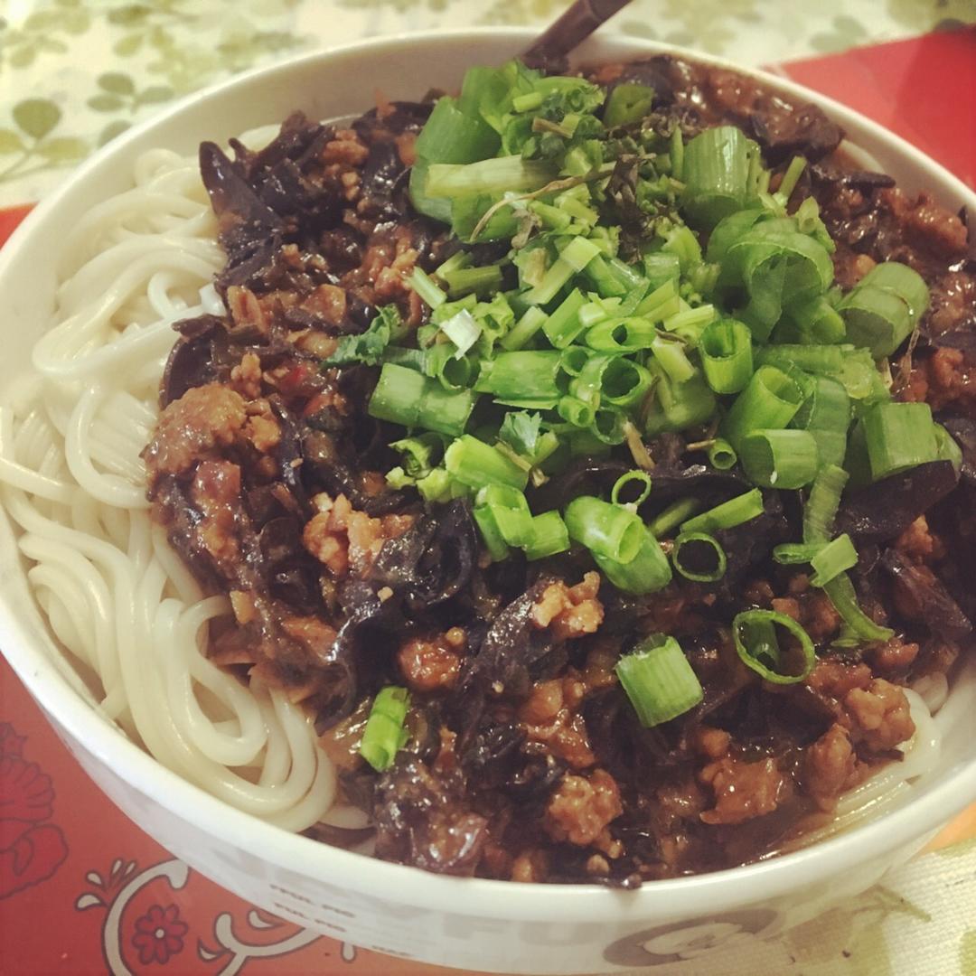 炸酱面