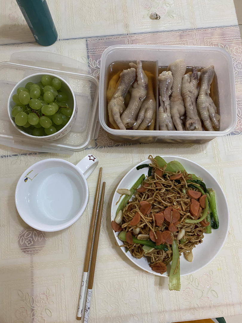 秒杀夜市小吃摊的家庭版时蔬火腿快手炒面条🍝