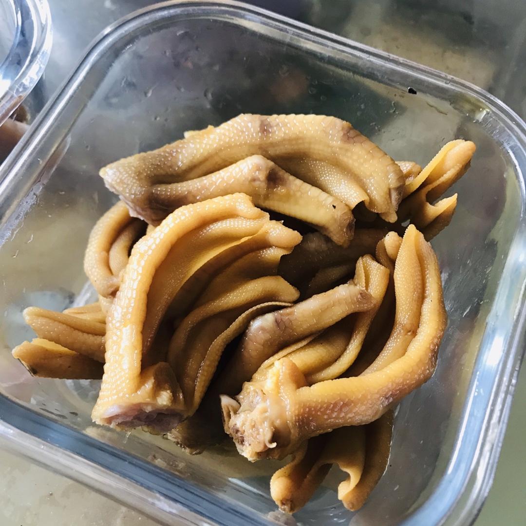 泡鸭爪
