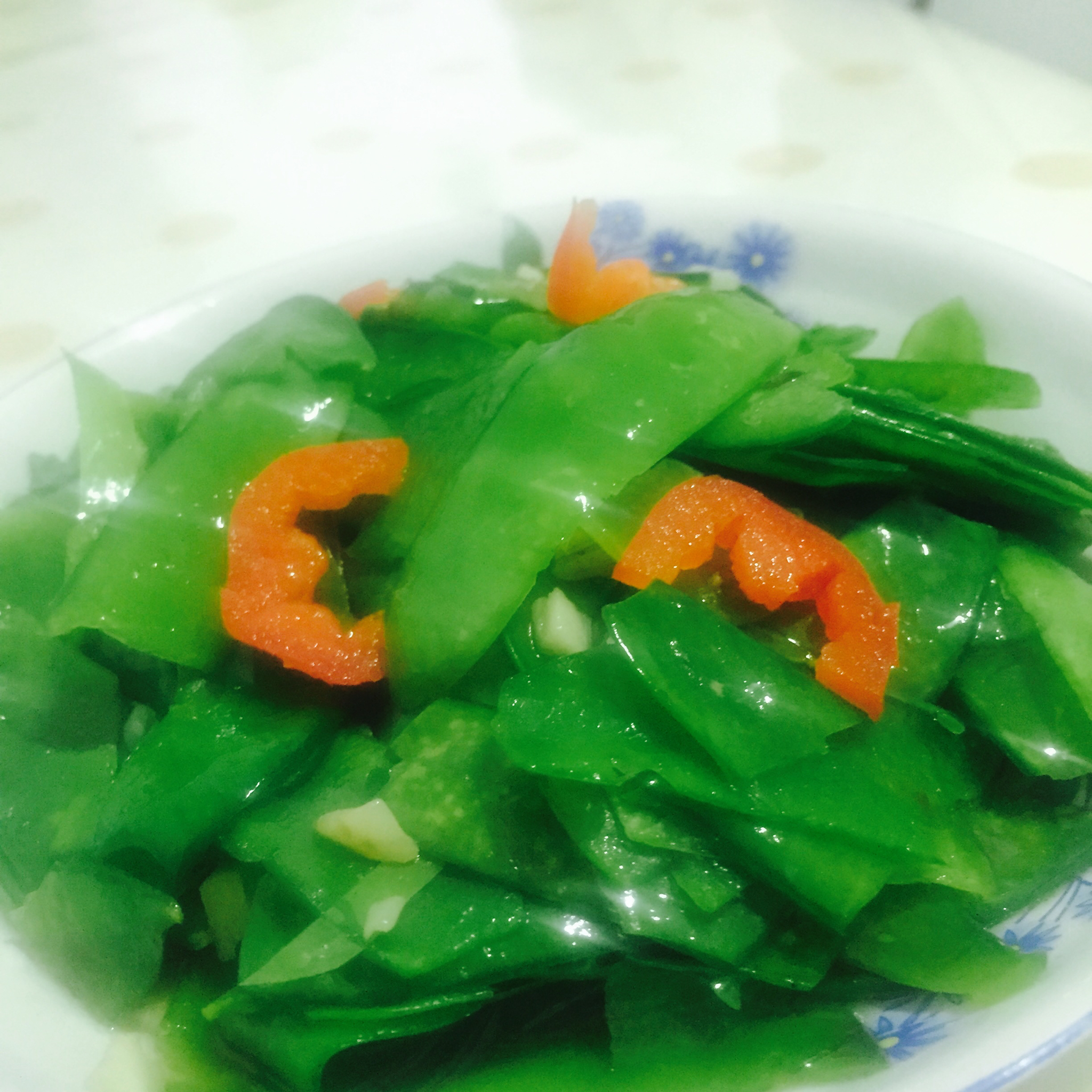 清炒豌豆荚