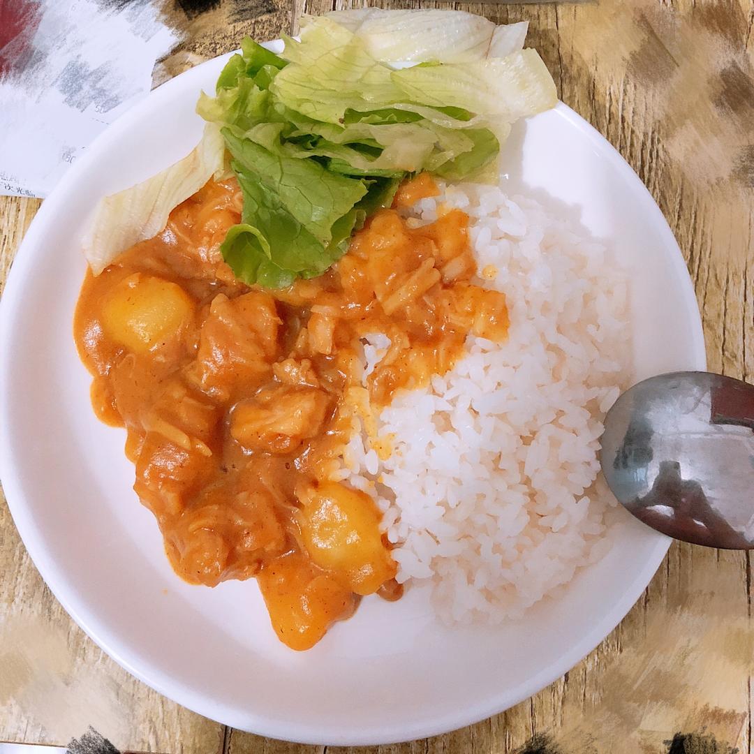 咖喱鸡肉饭