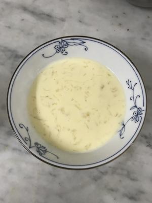 燕窝牛奶炖蛋的做法 步骤4