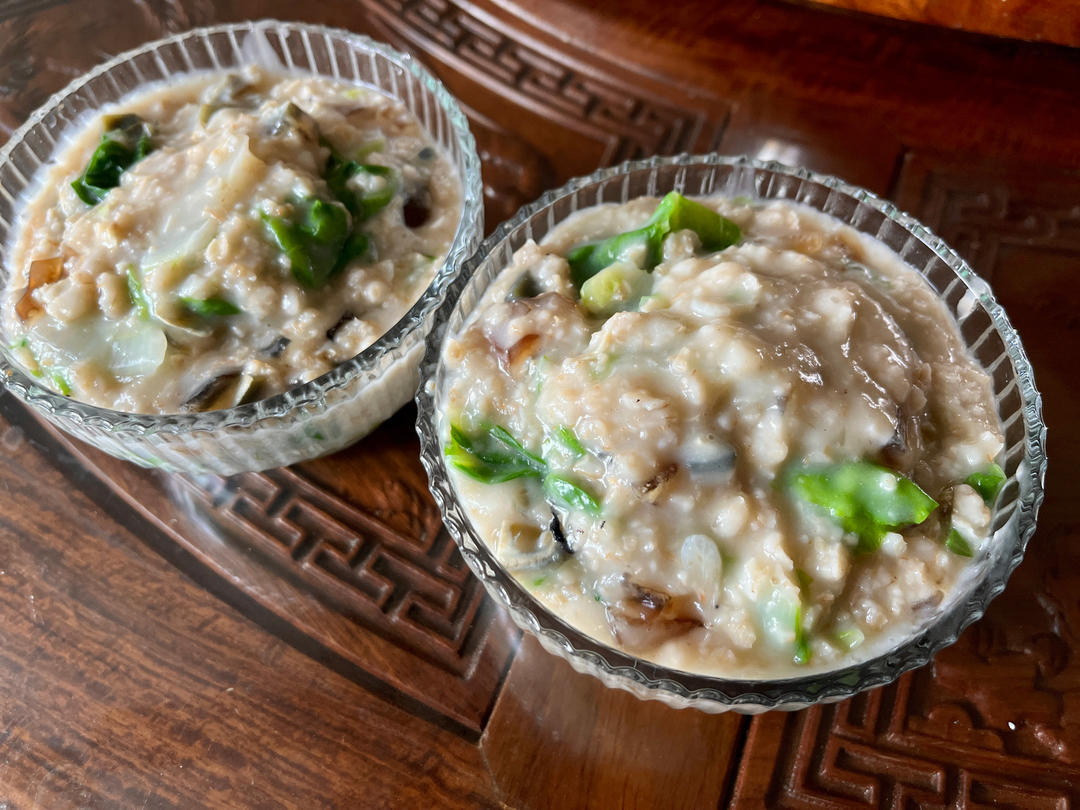 燕麦粥最近真的好火！减脂期营养价值高饱腹还好吃