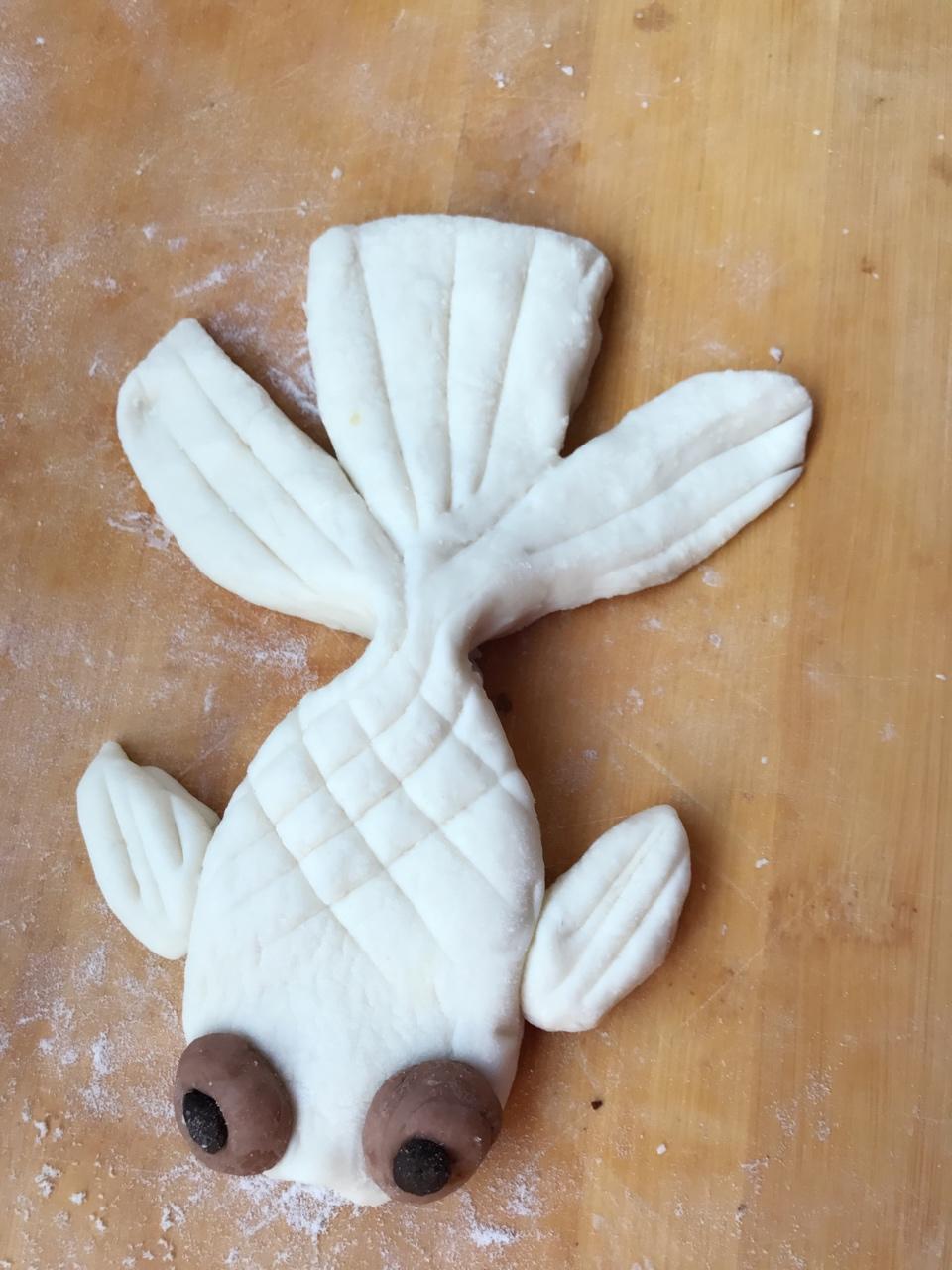 喜洋洋喜做的花样面食小金鱼