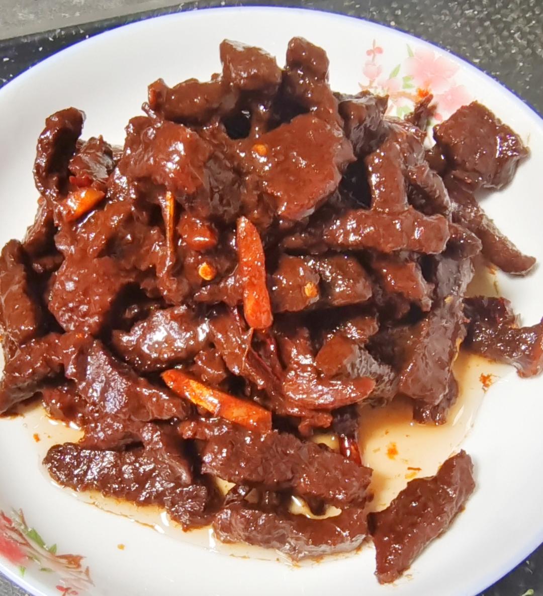冷吃牛肉，猪后腿肉(地道中国菜夏日甘甜)，鸭翅，鸡翅尖（美善品小美食谱）