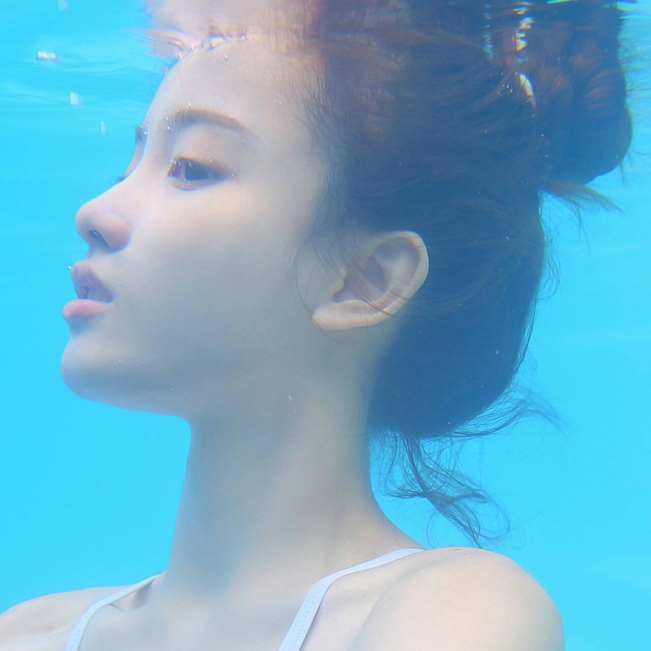 隔壁美少女小王