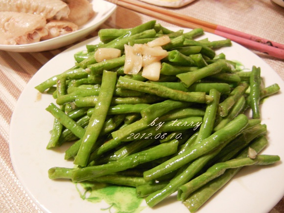 蒜泥炒豇豆
