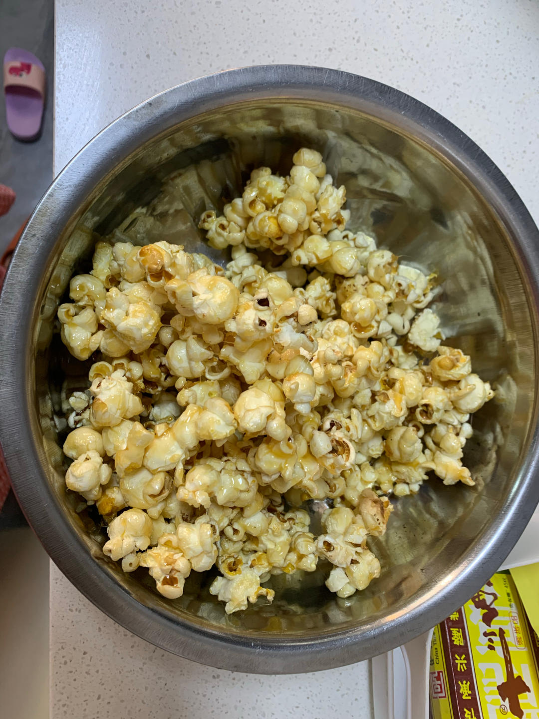 一招搞定小朋友的黄油焦糖爆米花，简单又好吃