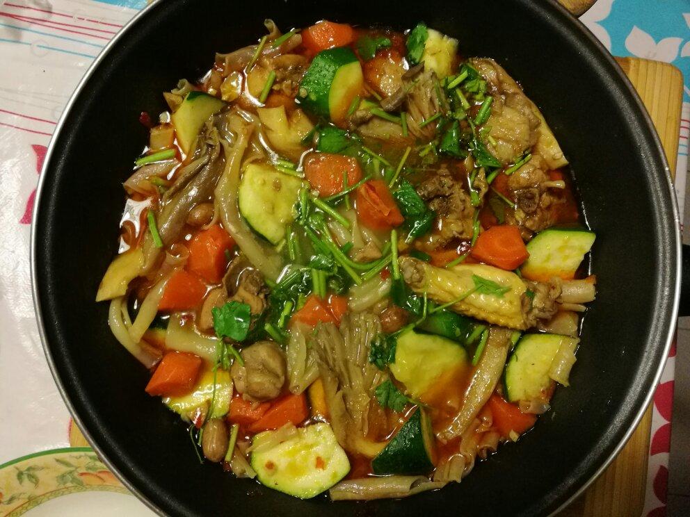 土豆炖鸡块