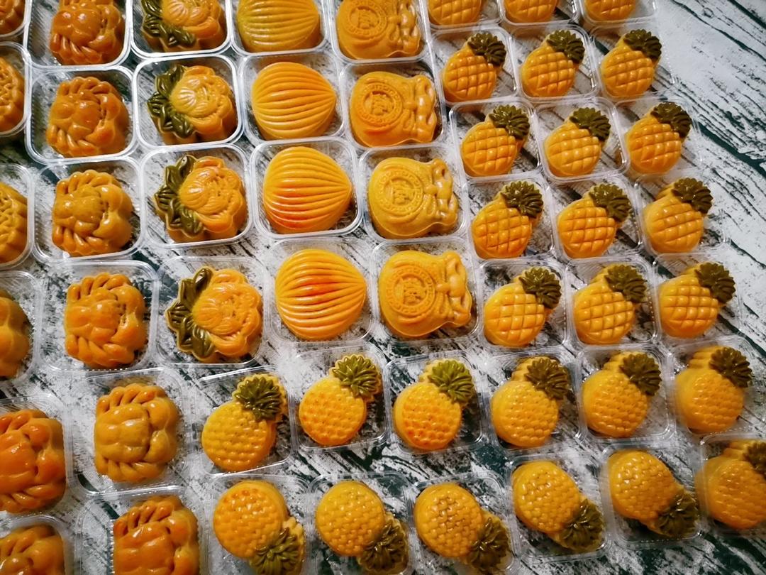 万能广式月饼皮（附上菠萝月饼制作）