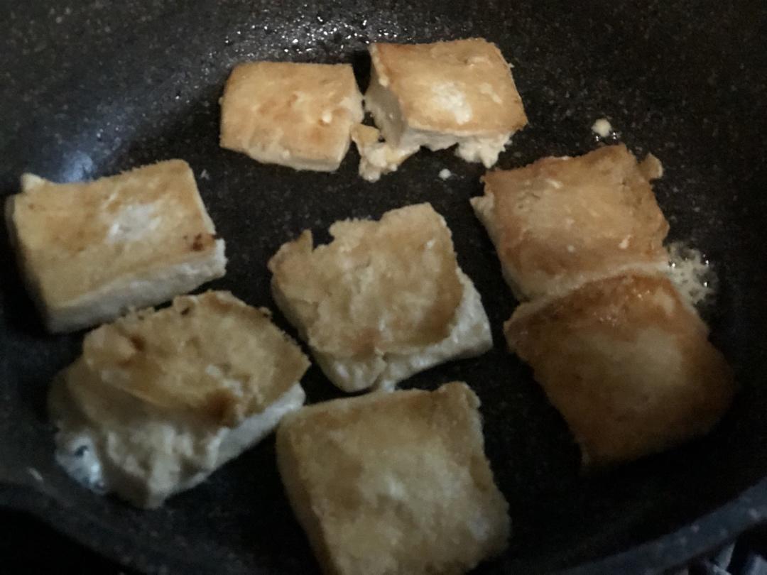 自制包浆豆腐（包含豆腐制作包浆豆腐，包浆豆腐制作烧烤包浆豆腐）