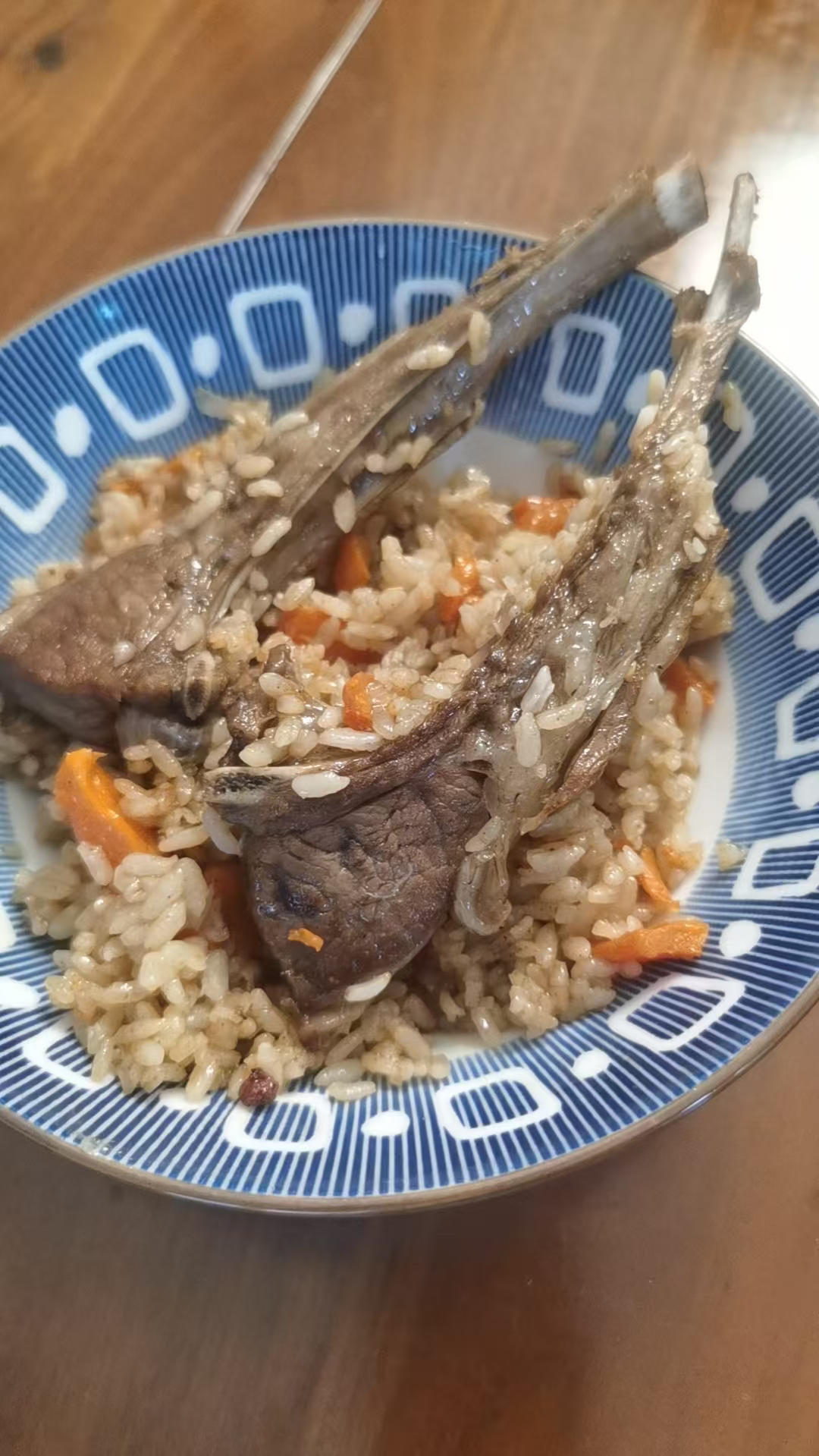 新疆羊排抓饭（出锅后米粒分明的秘密）