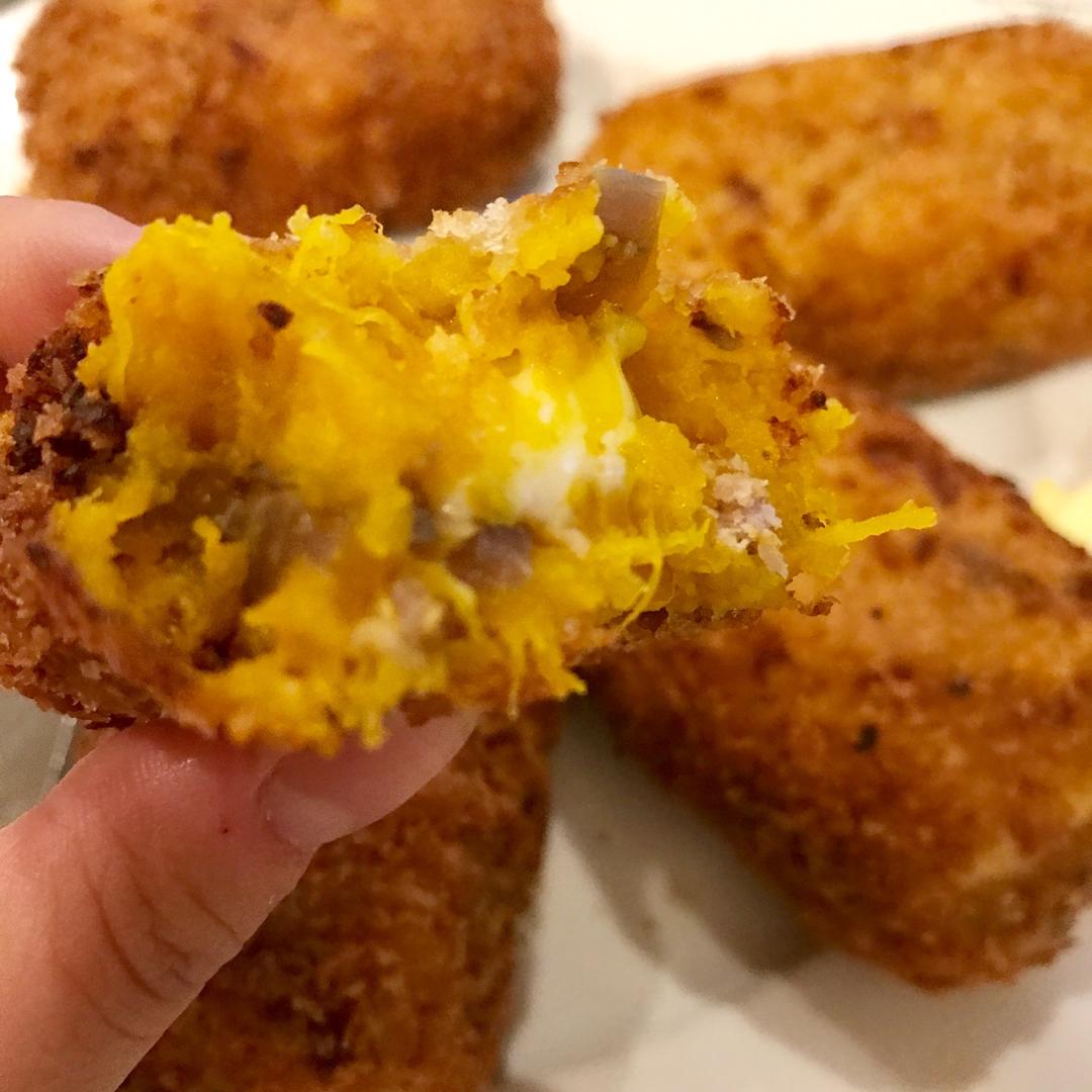 可乐饼 （肉末洋葱土豆饼）